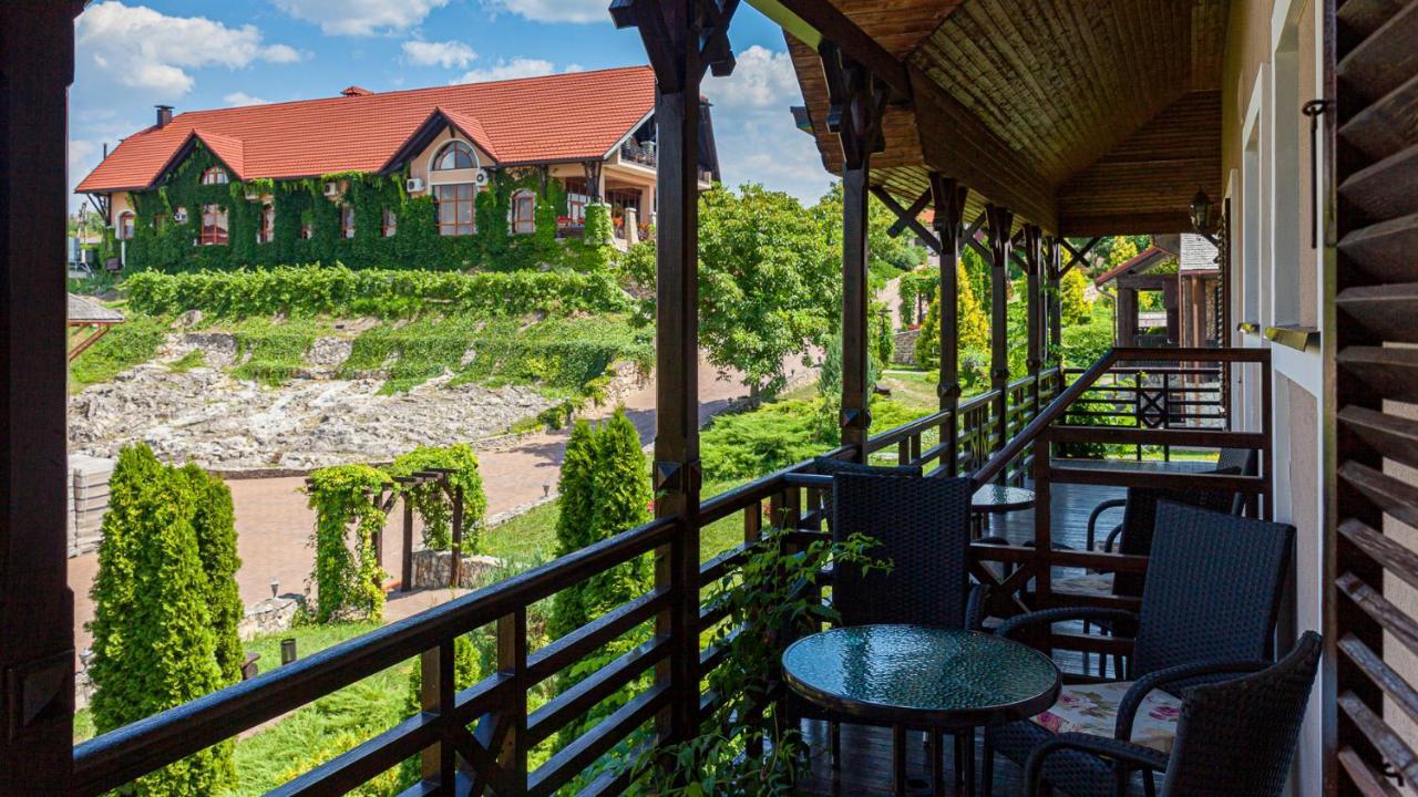 Chateau Vartely أورهي المظهر الخارجي الصورة