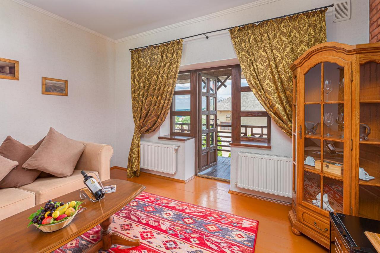 Chateau Vartely أورهي المظهر الخارجي الصورة